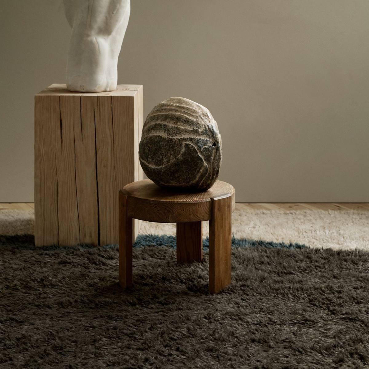 Anthracite Fields Rug – image 2