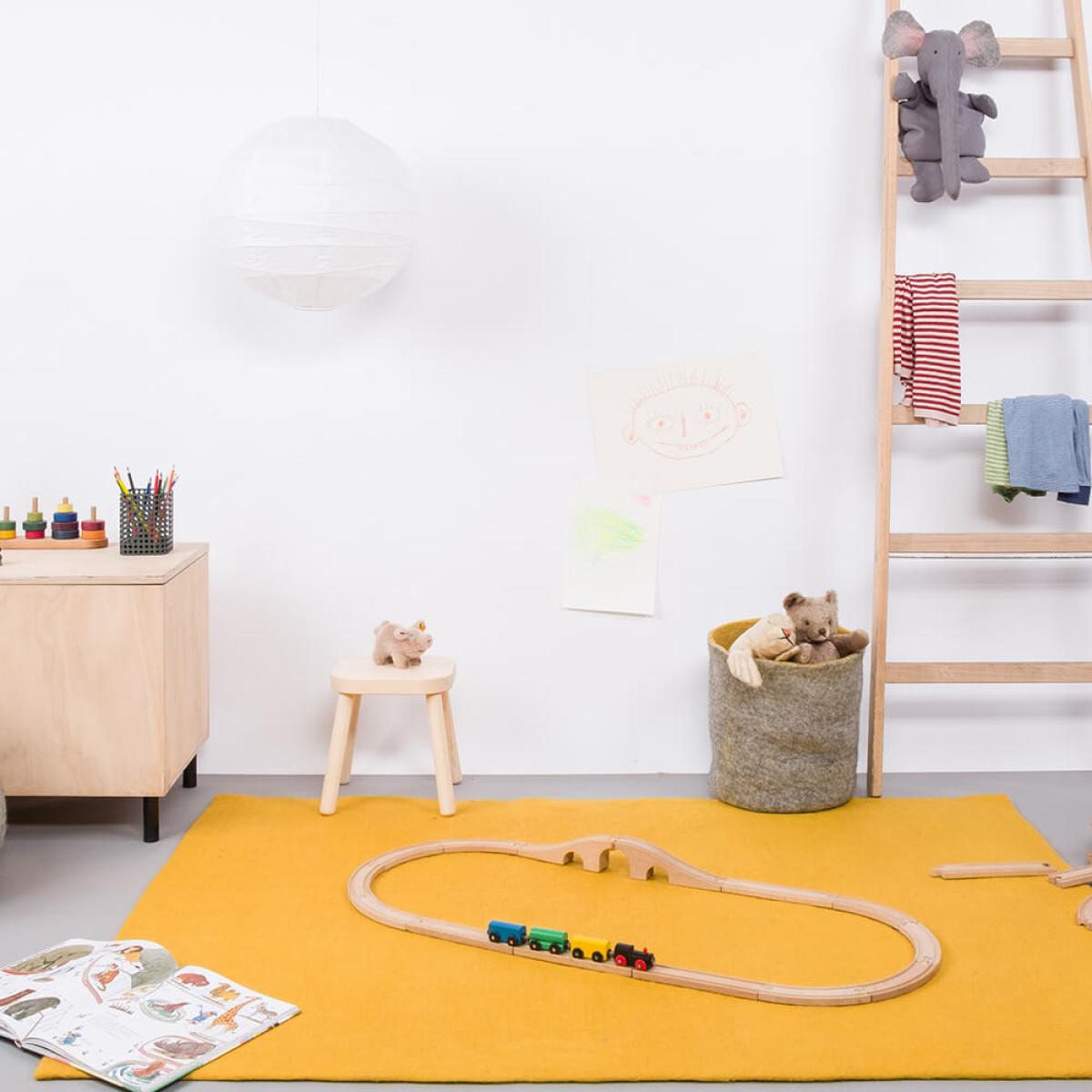 Felt Rug Klara Square – image 7