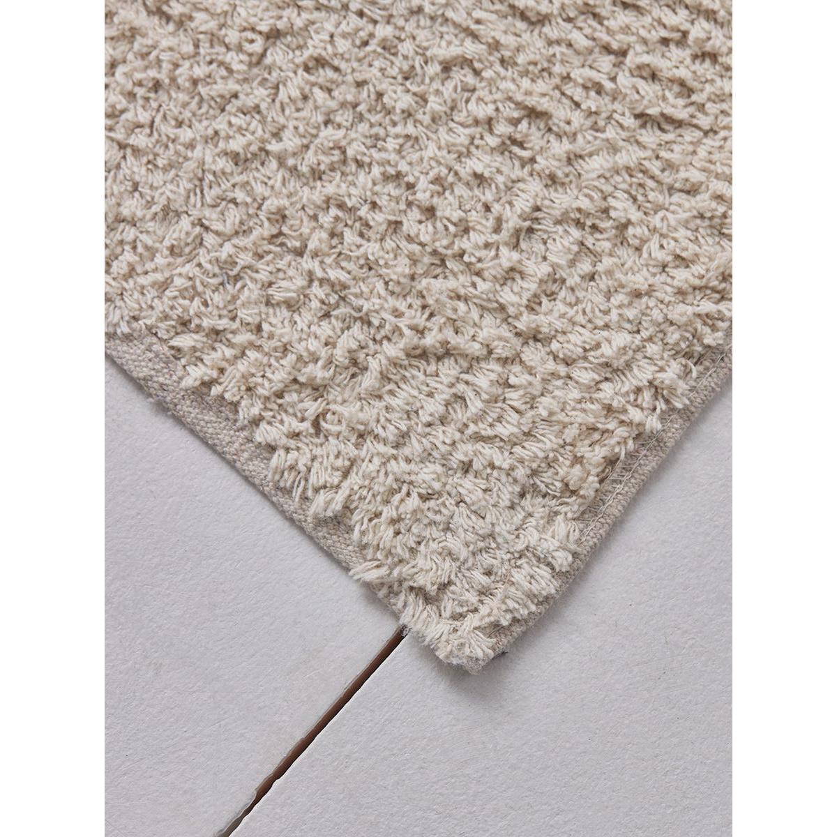 Textured Cream Rug – image 3