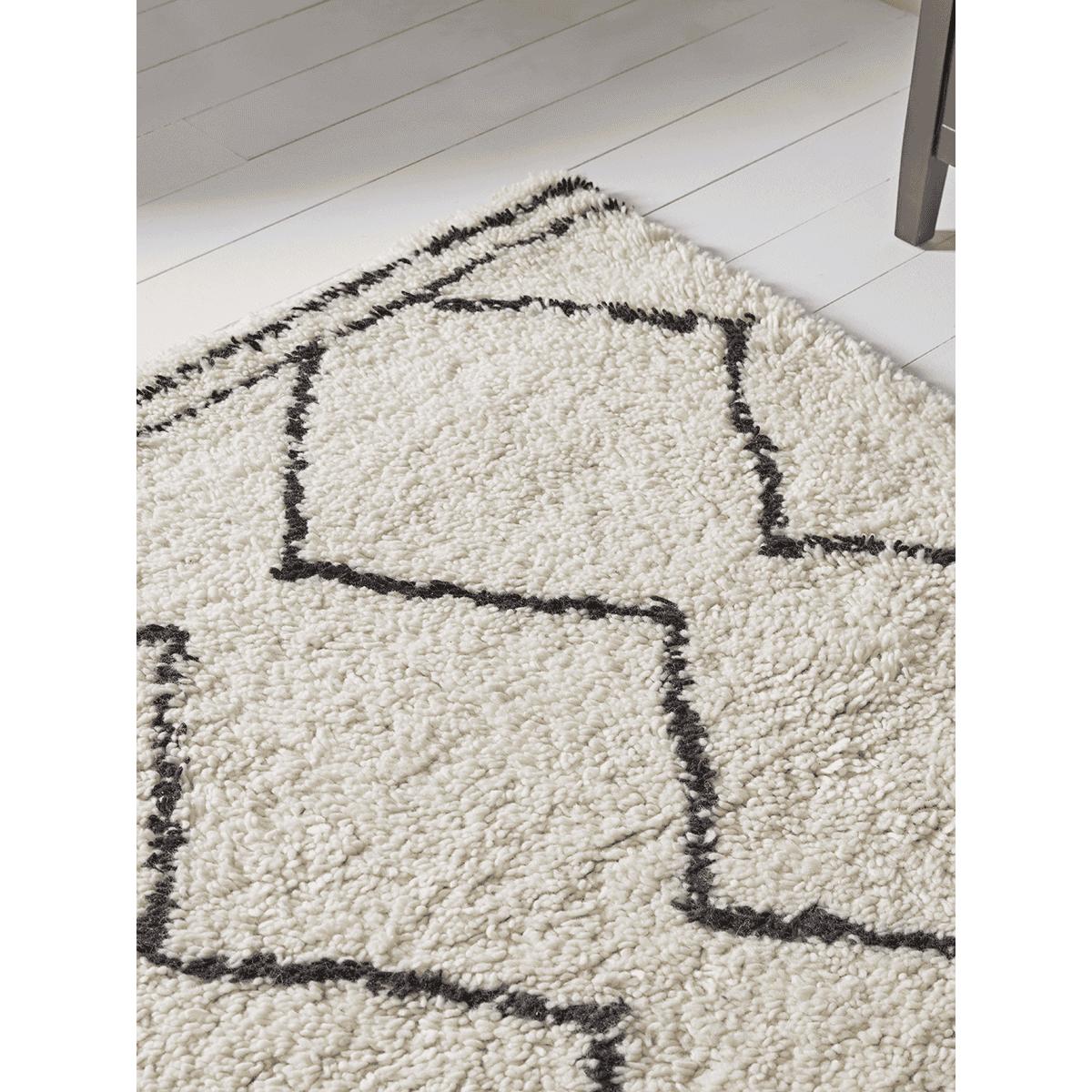 Asmaa Berber Rug – image 3