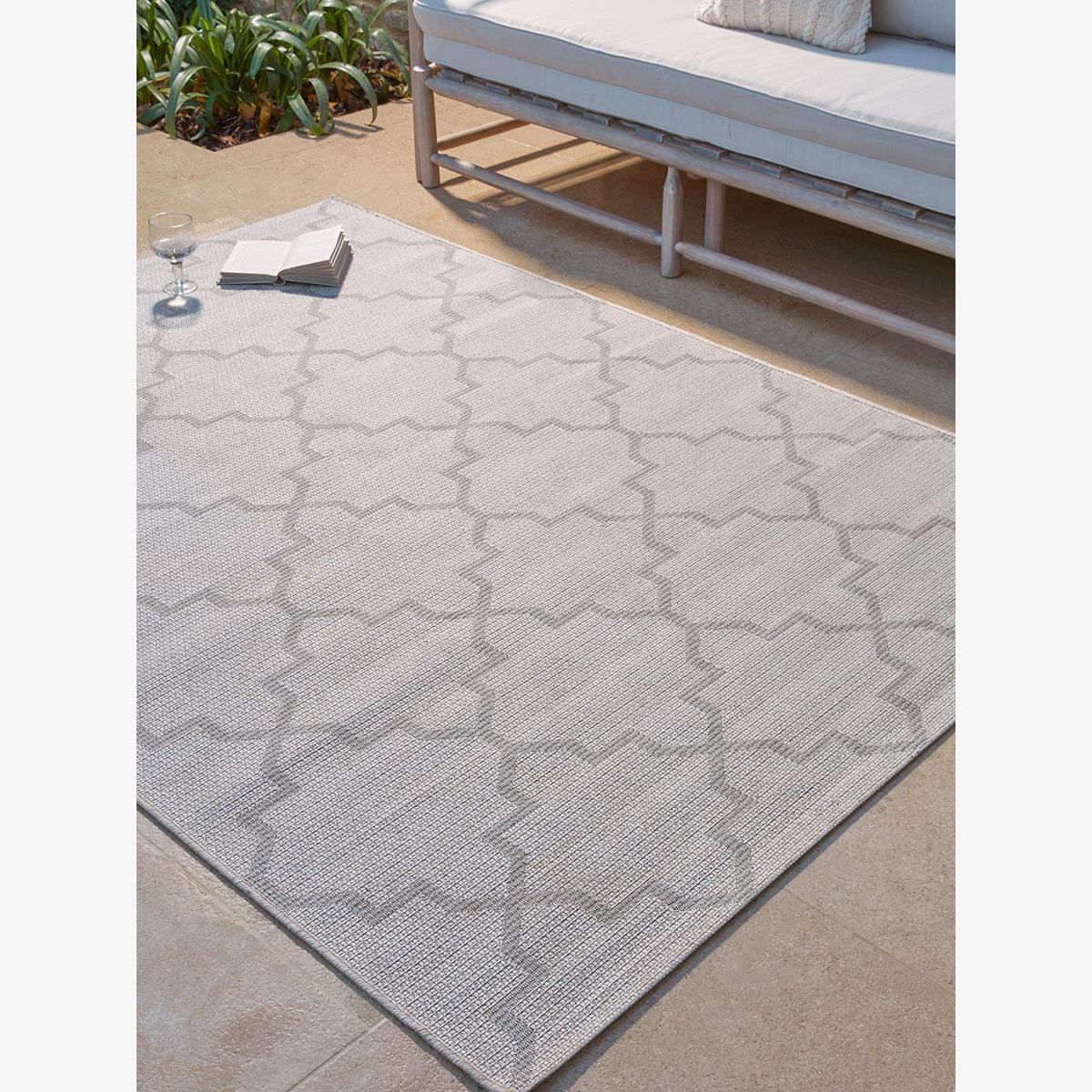 Indoor Outdoor Maroq Rug – image 1
