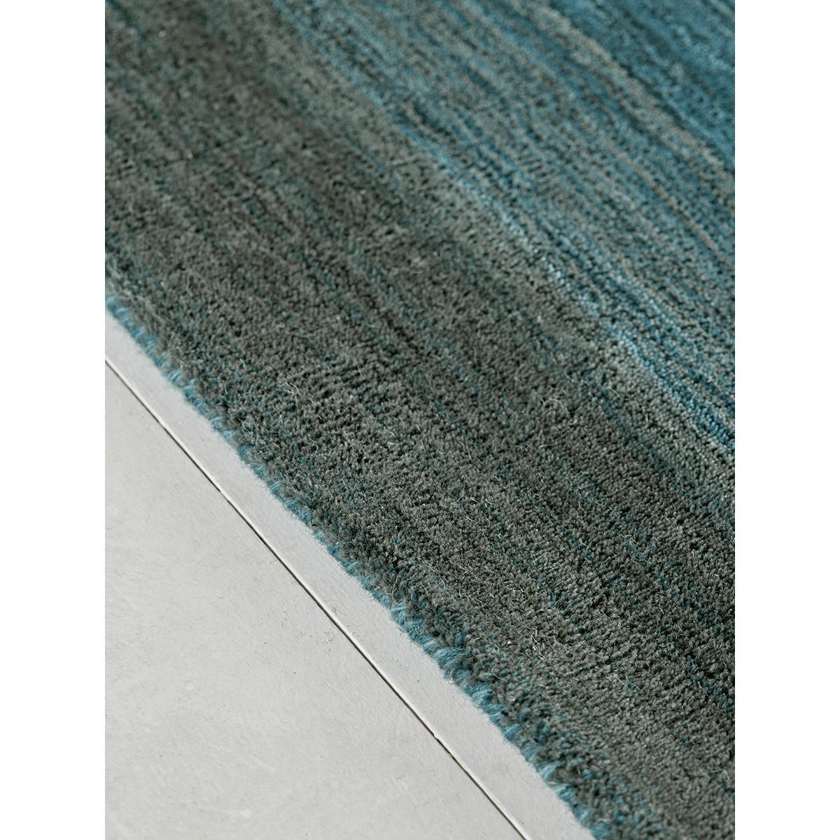 Graduated Teal Rug – image 2