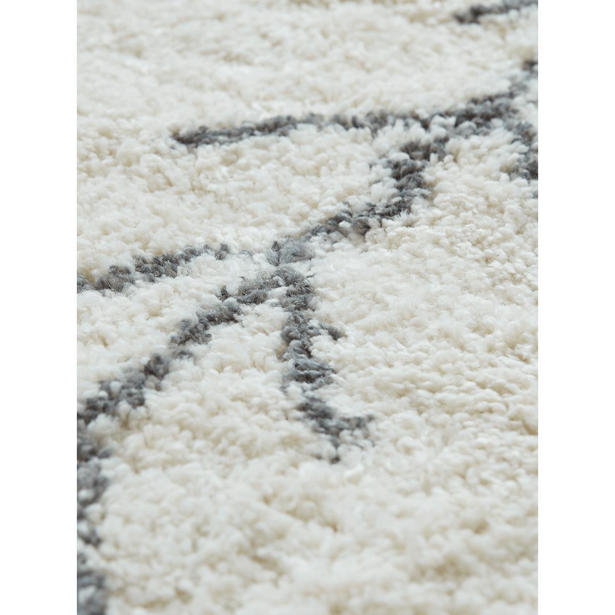 Pia Rug – image 2