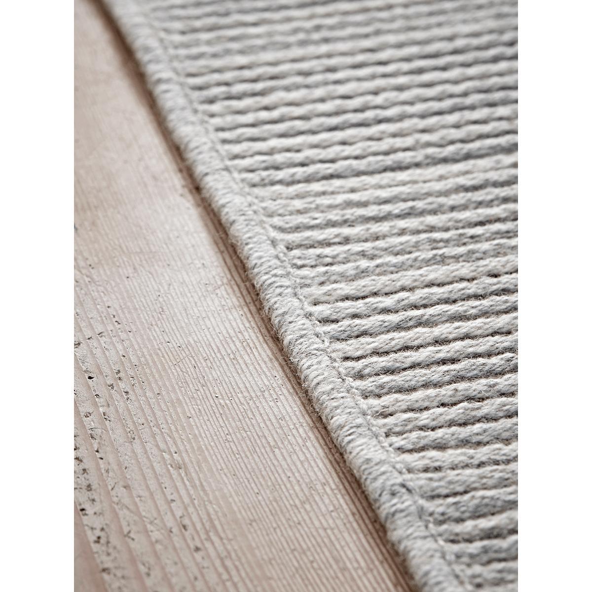 Esther Rug – image 2