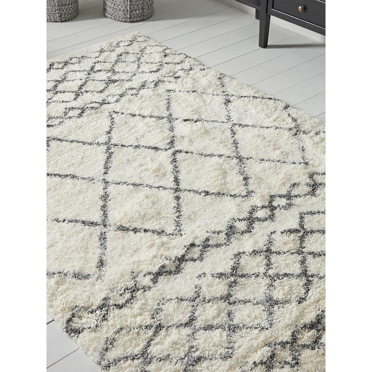 Adilah Rug – image 2