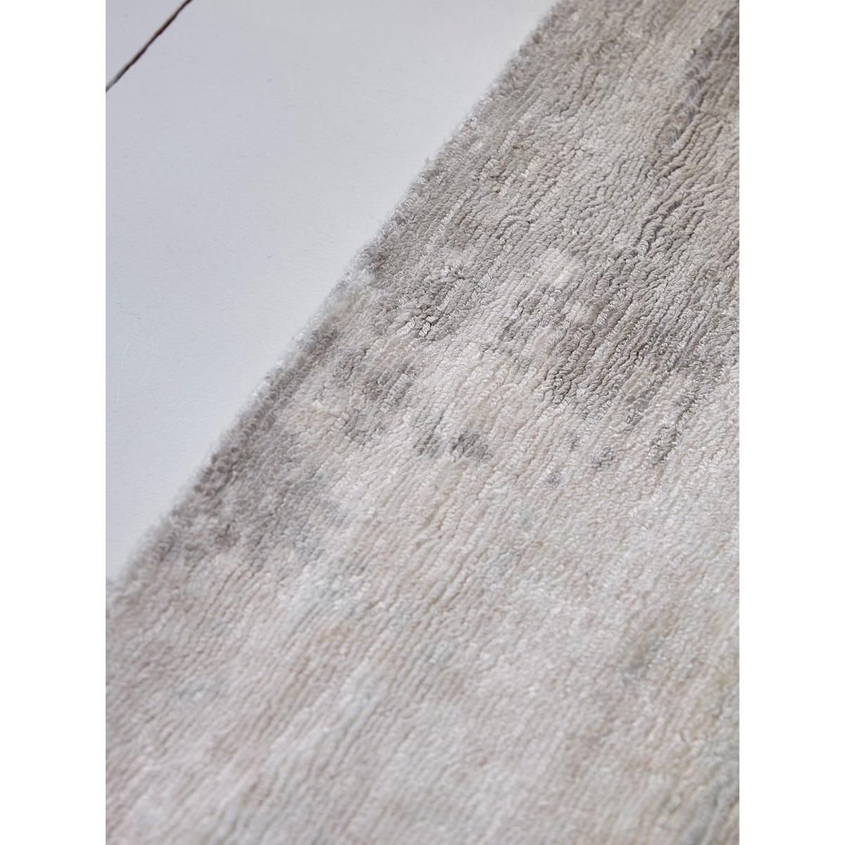 Safa Rug - Soft Grey – image 3