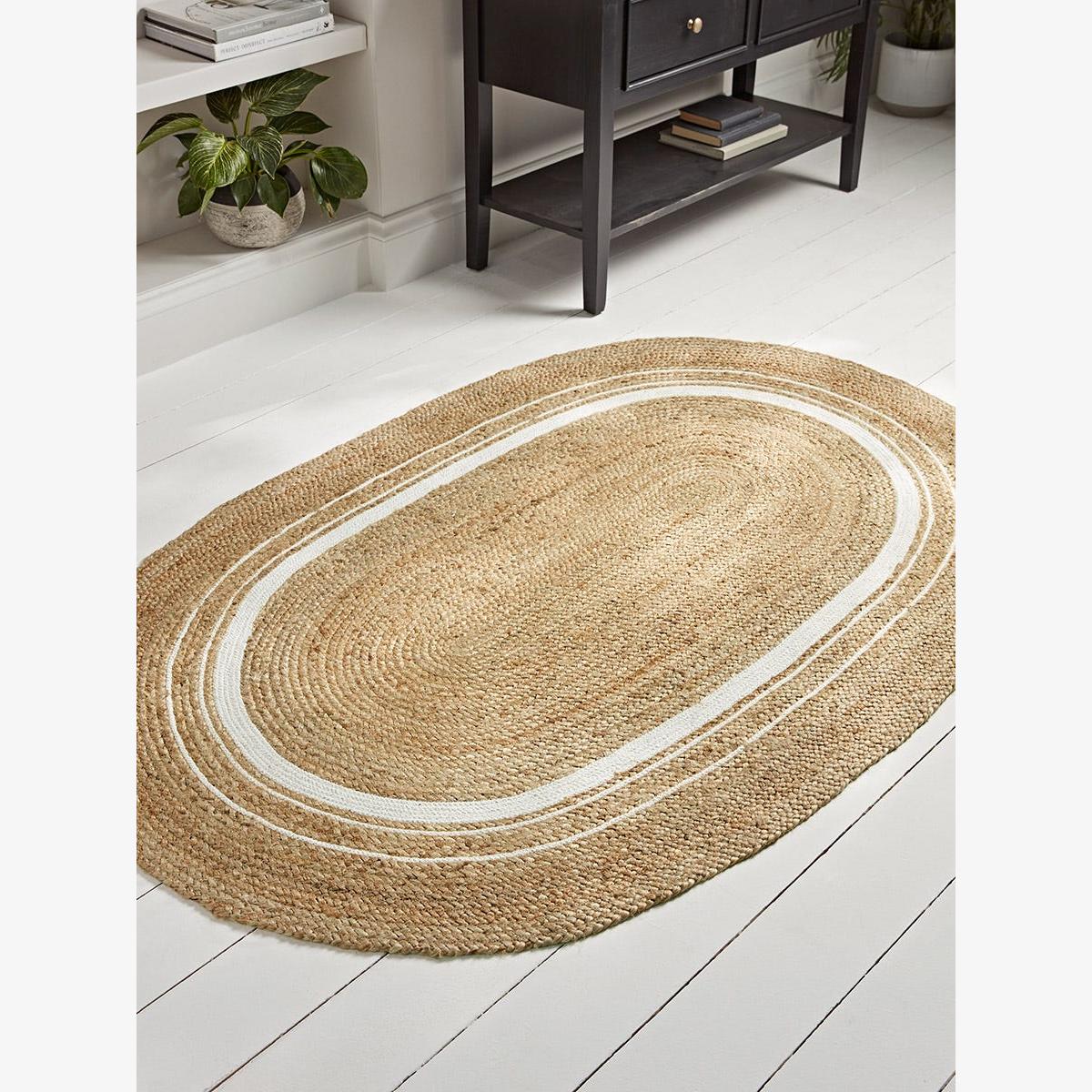 Oval Jute Rug – image 1