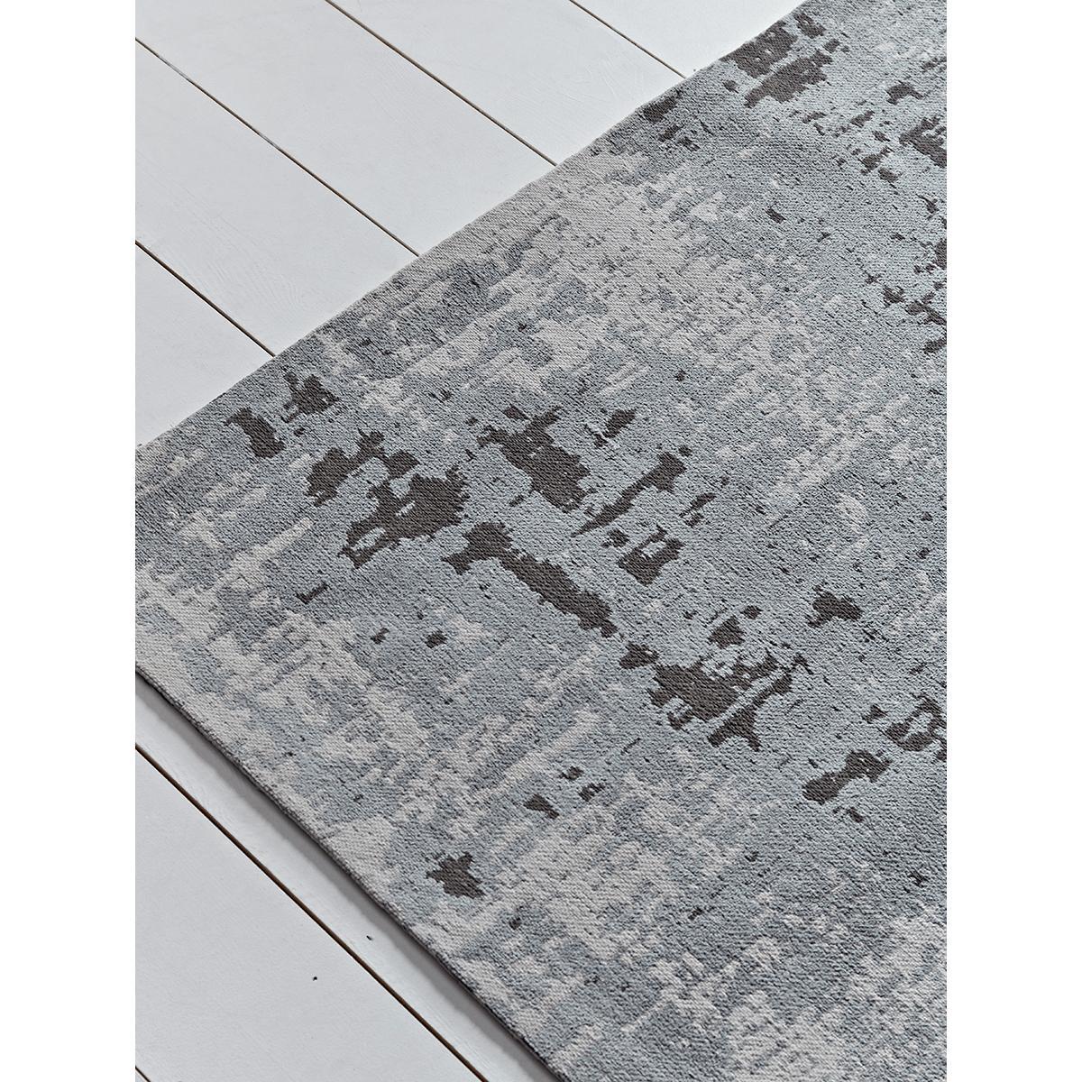 Quinn Rug - Grey – image 3