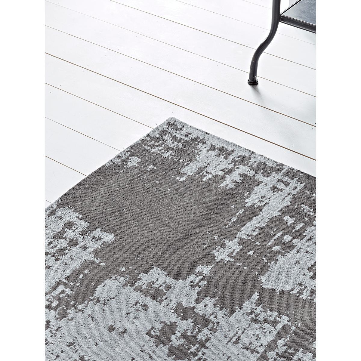 Quinn Rug - Grey – image 4