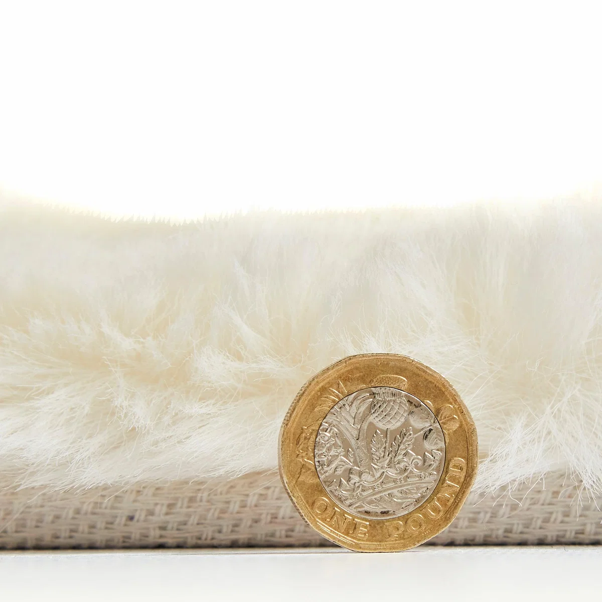 Super Teddy Rectangle Rug White – image 8