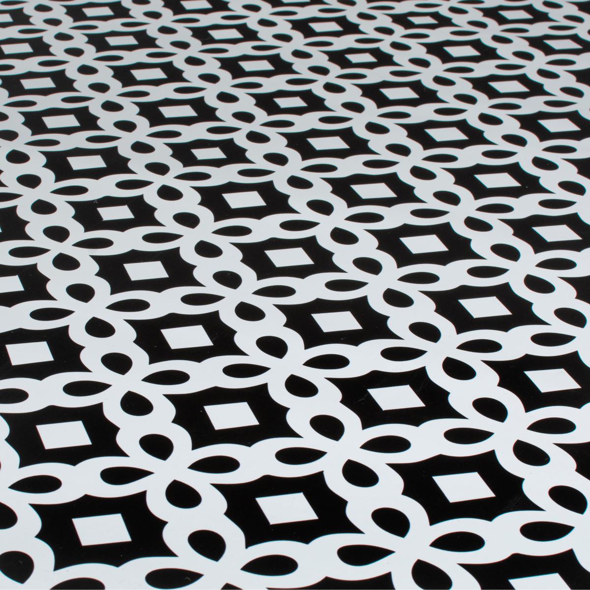 Trellis Tile Vinyl Runner Black and white – image 4