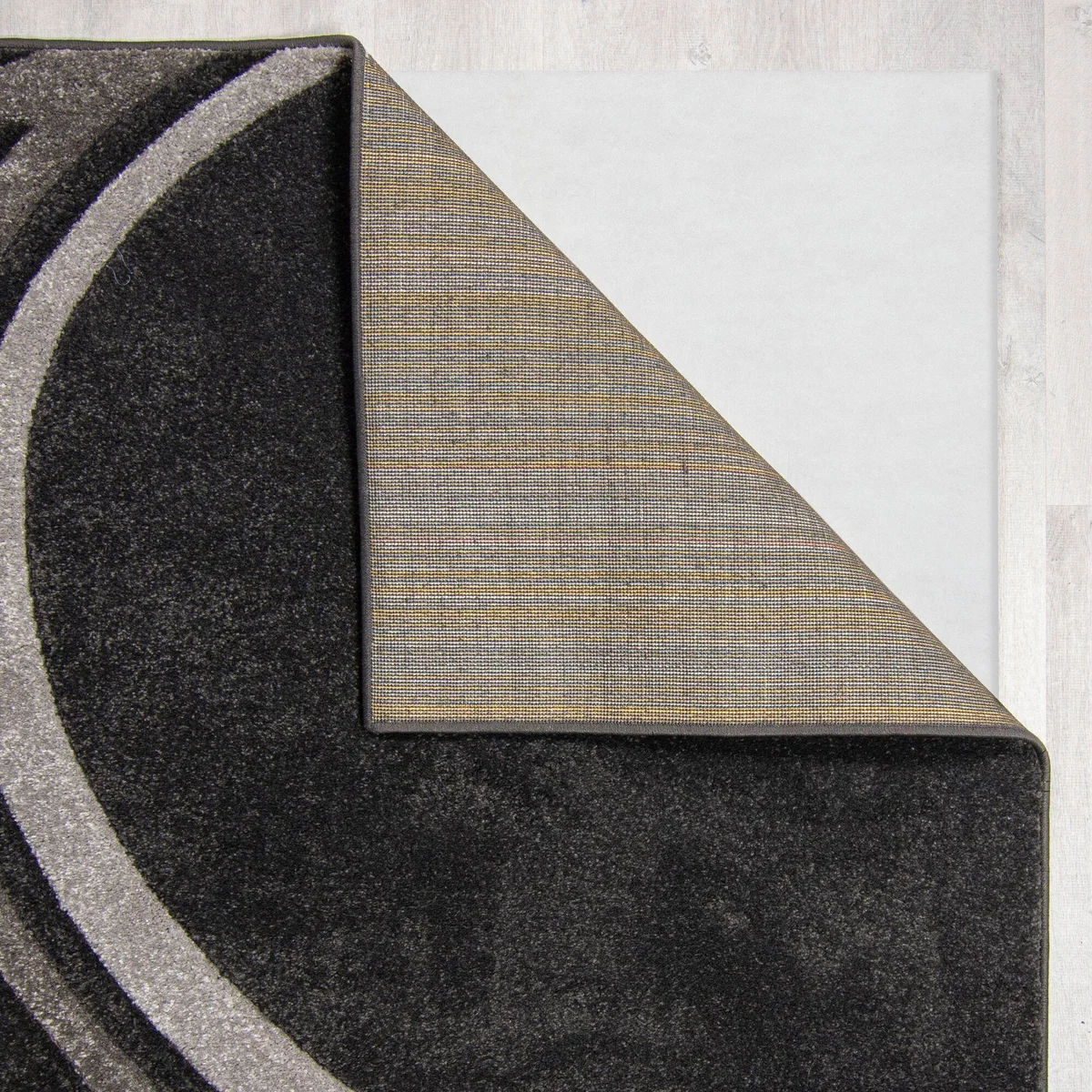 Mirage Rug – image 3