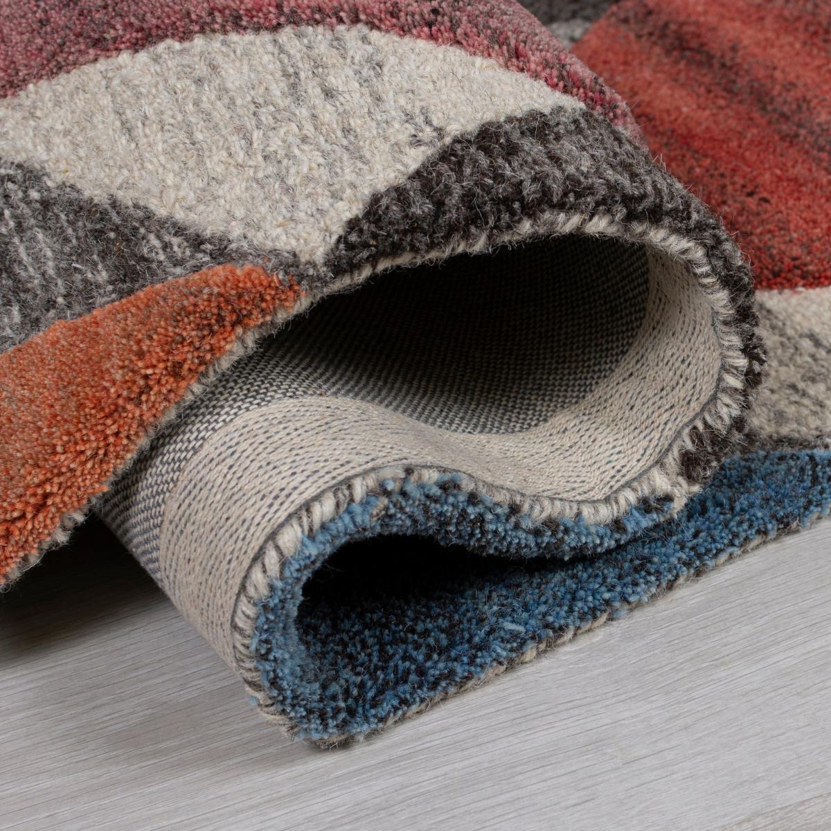 Yara Geometric Rug Beige, Red and Blue – image 3