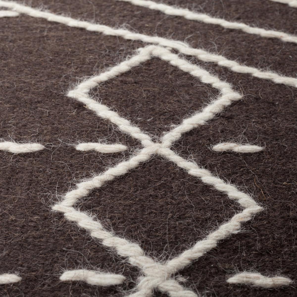 Journey Wool Rug Black and White – image 3