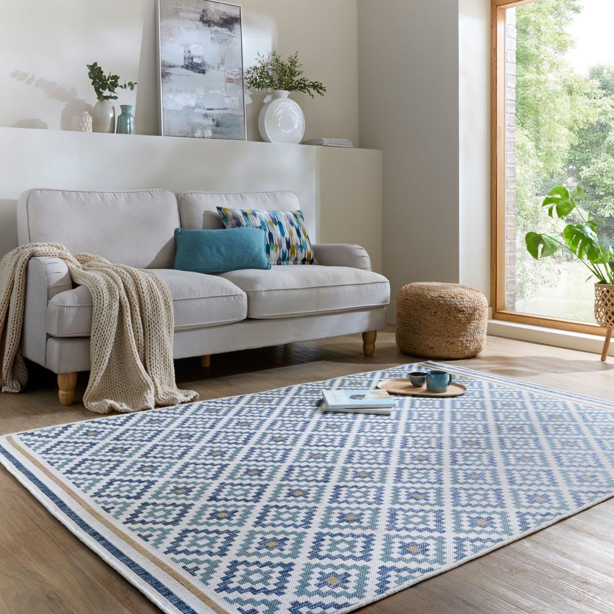 Geometric Tile Indoor Outdoor Rug – image 2