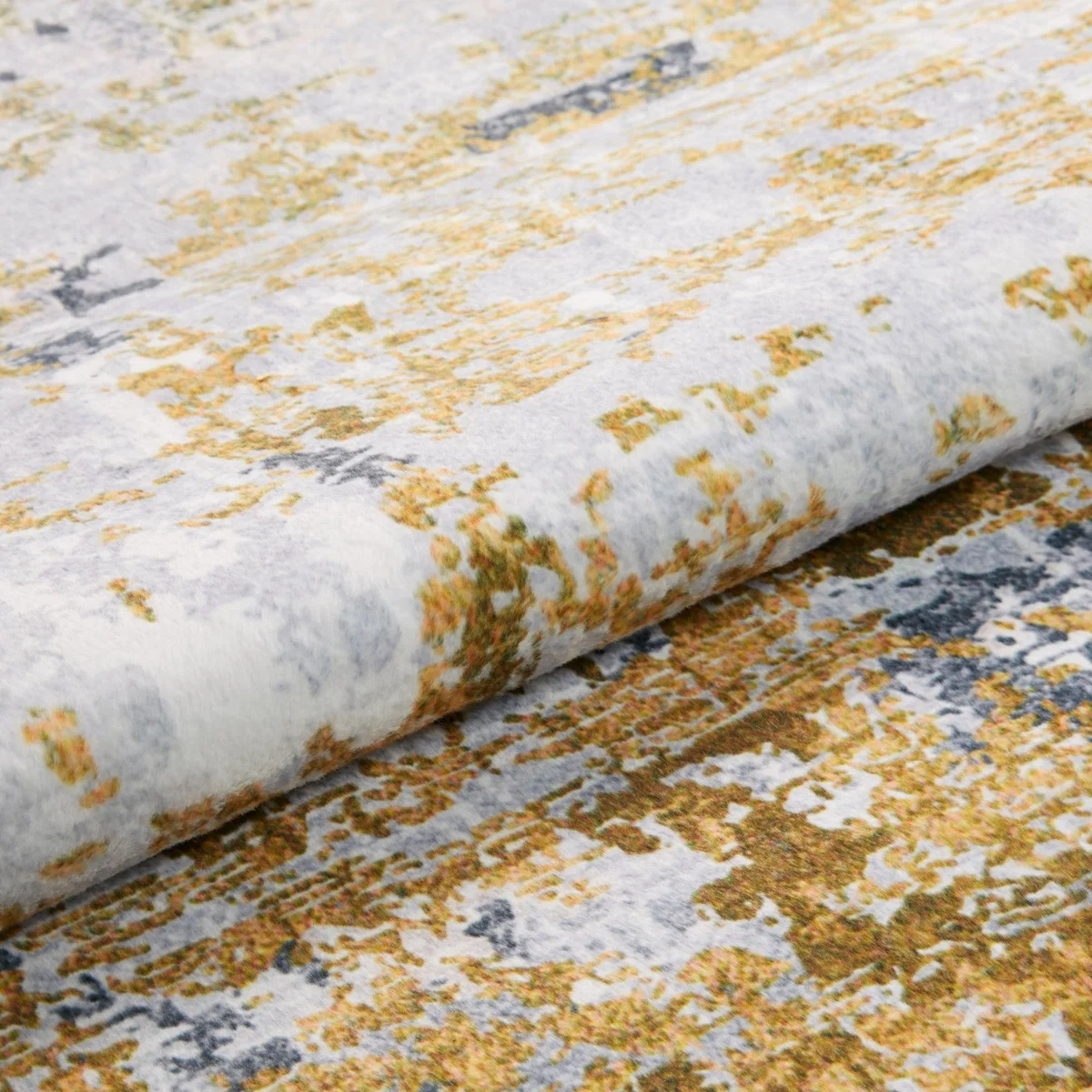 Luxe Washable Rug Gold – image 4
