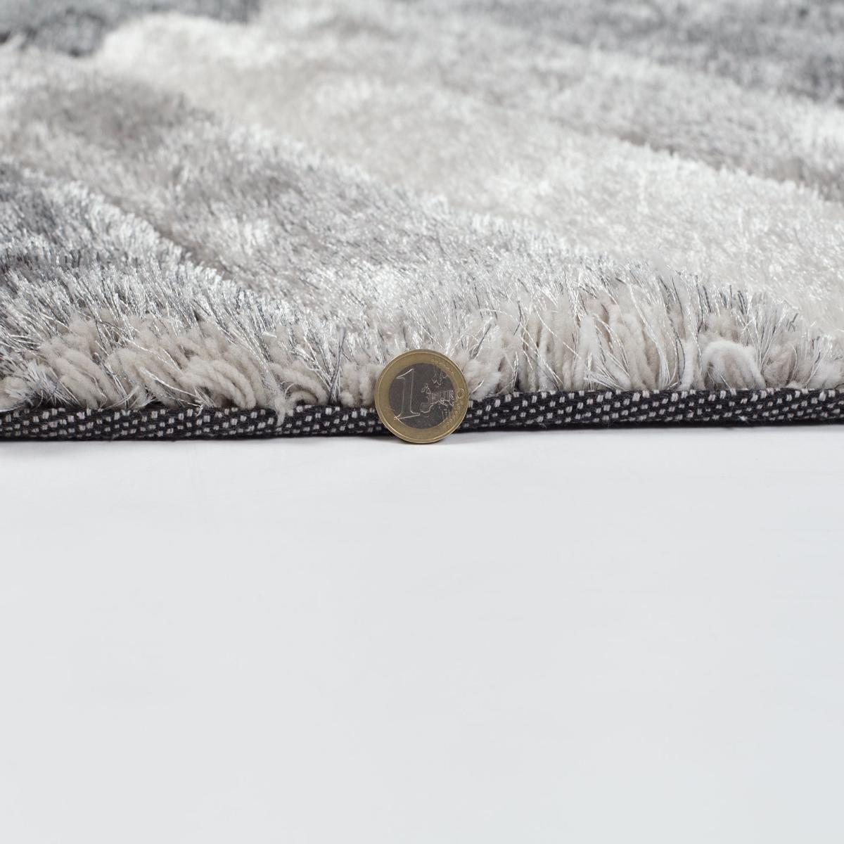 Lattice Rug Silver – image 4