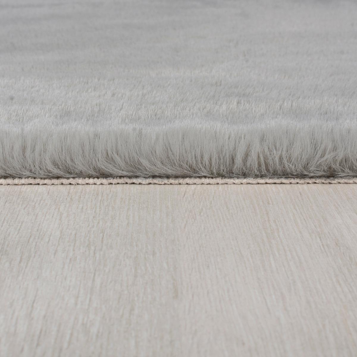 Supersoft Faux Fur Square Rug Supersoft Grey – image 4