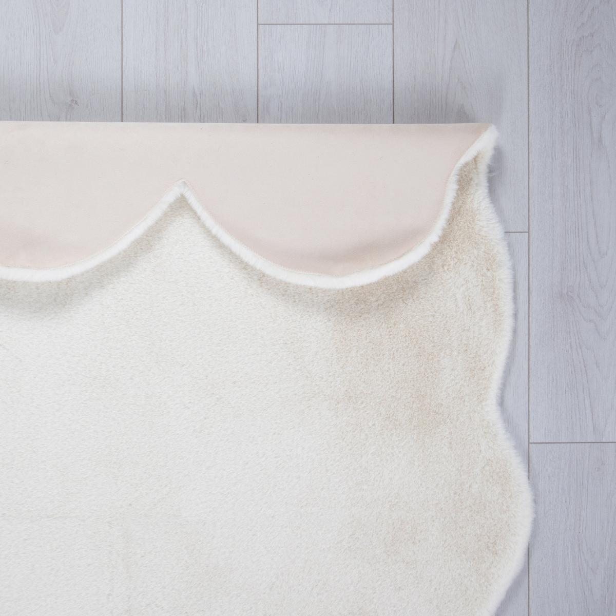 Supersoft Faux Fur Quad Rug Grey – image 8