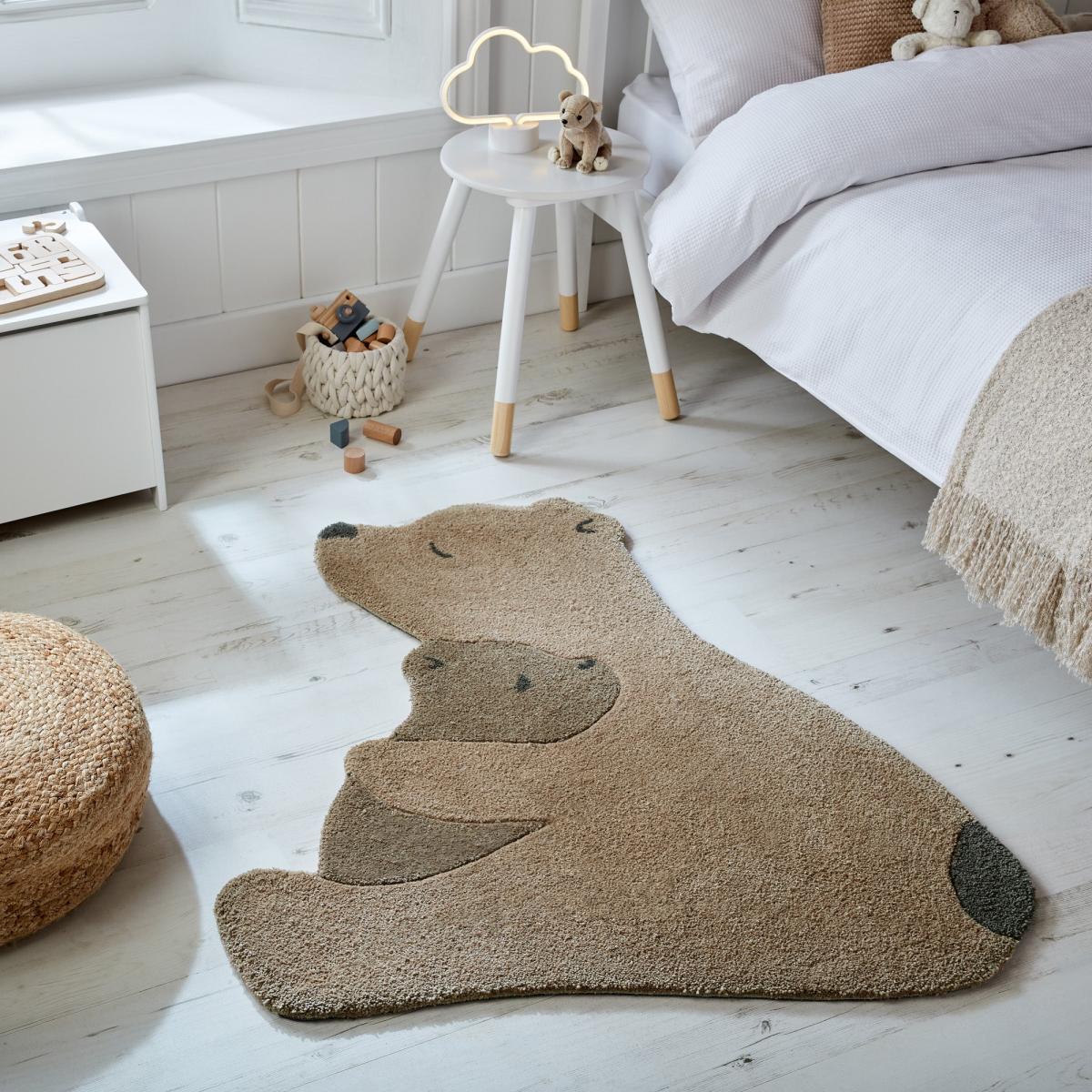 Snuggle Bear Rug Brown – image 1