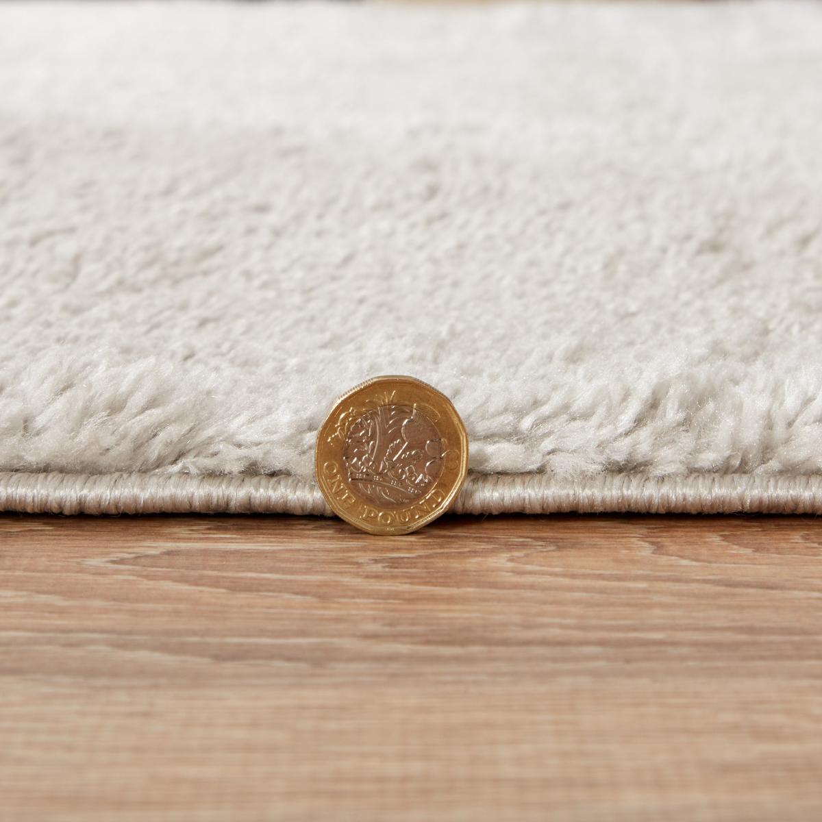 Cosy Shaggy Rug Silver – image 3