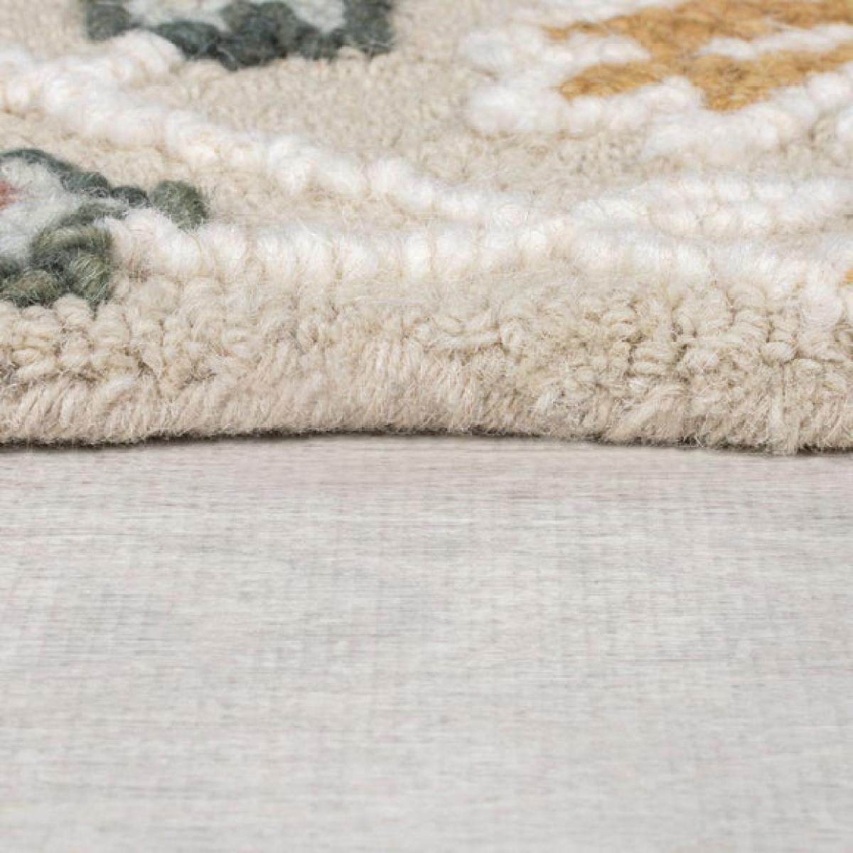 Daphne Floral Shaped Wool Rug – image 4