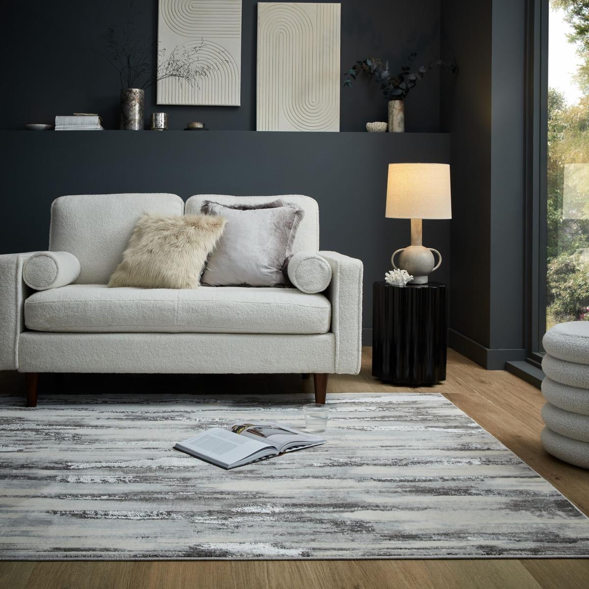 Gleam Abstract Rug – image 1