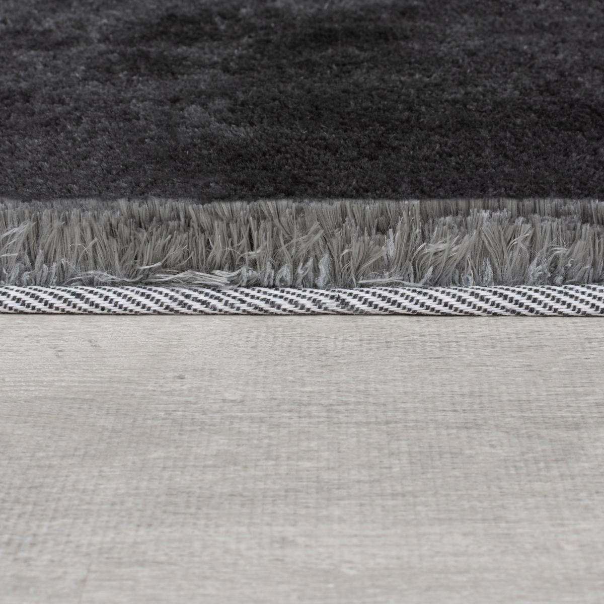 Plush Shaggy Rug Grey – image 4