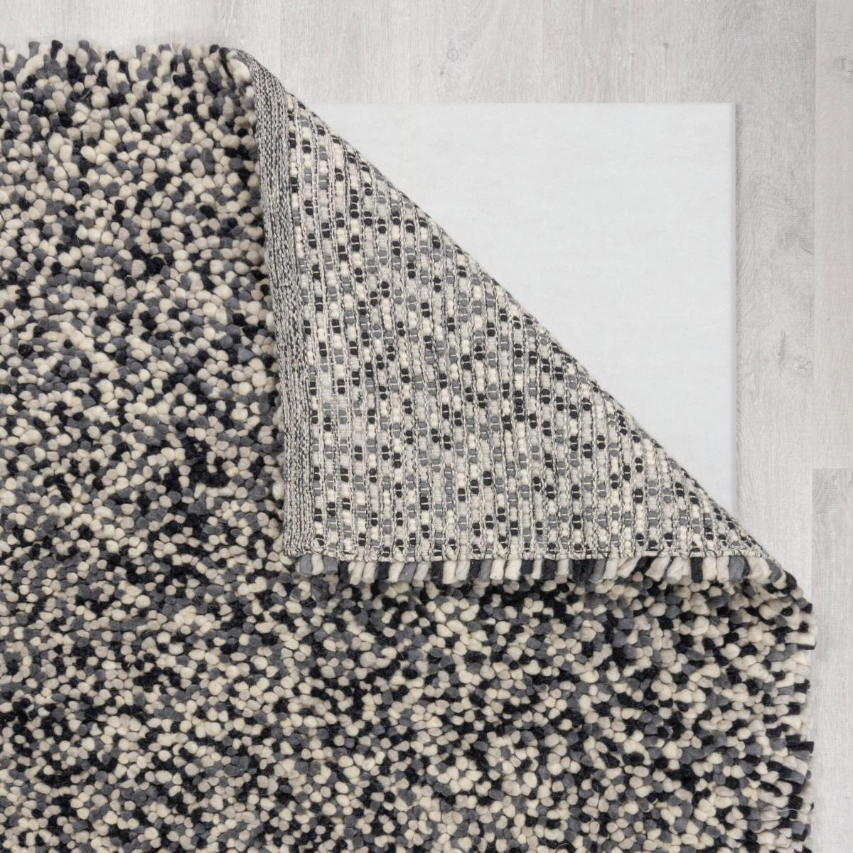 Noodle Wool Rug Black and white – image 3
