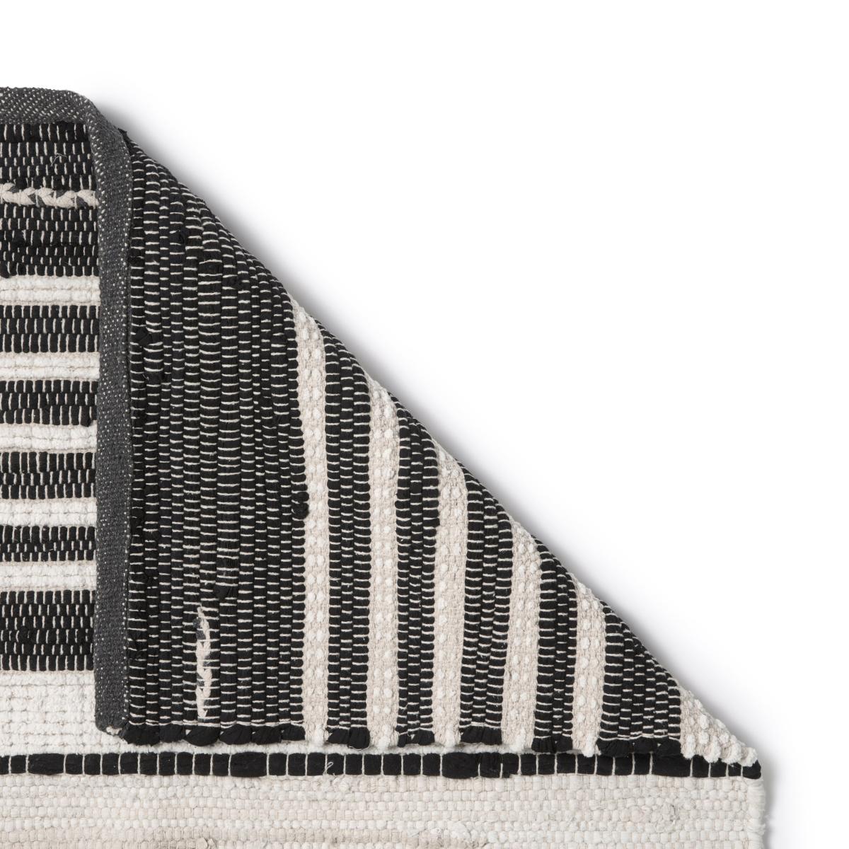 Woven Chindi Rug, Black Black – image 3
