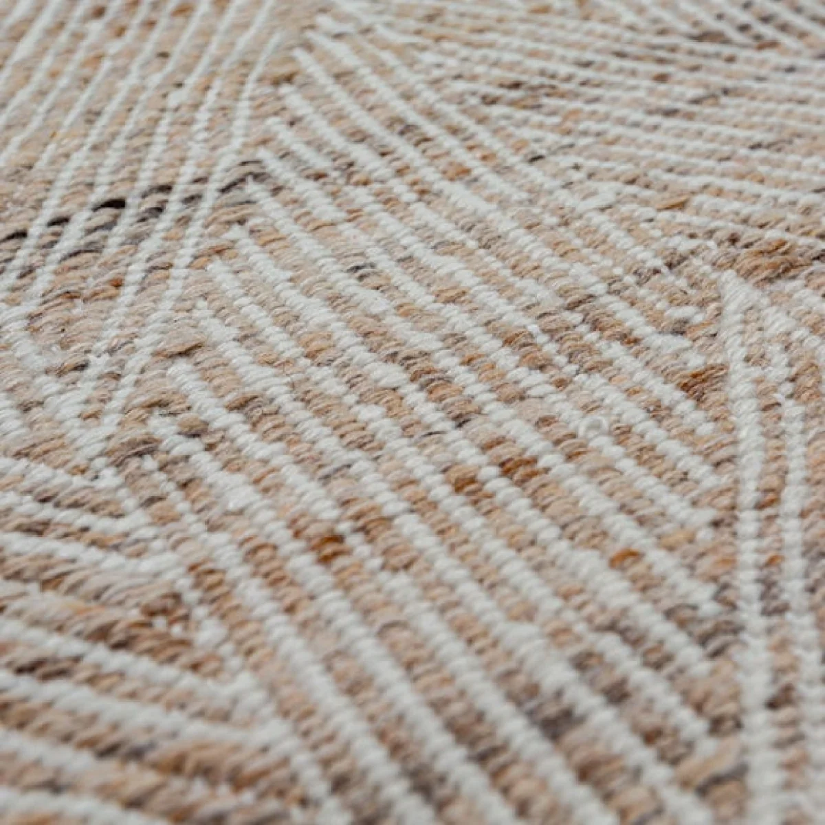 Chevron Weave Rug – image 2