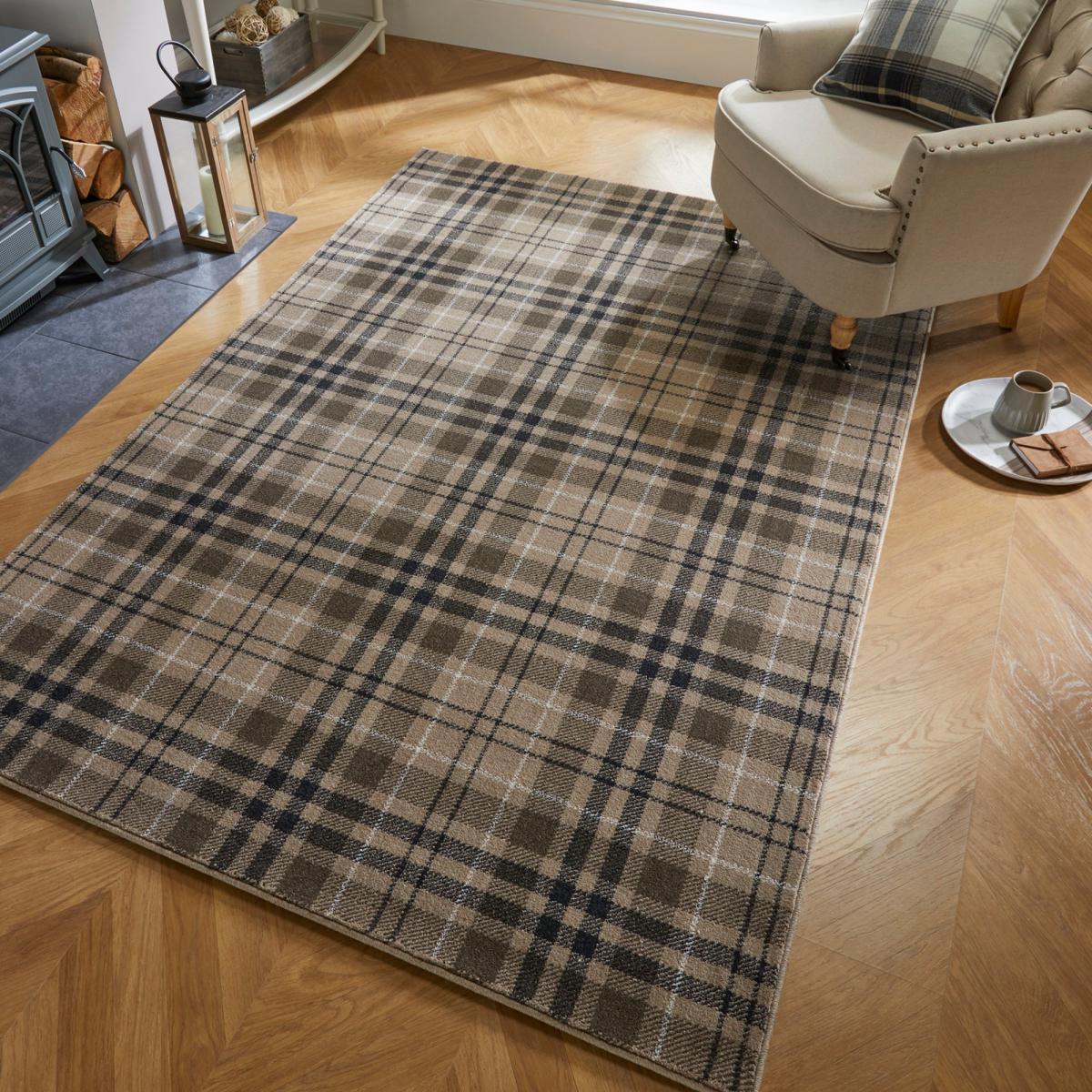 Kilbirnie Rug Brown, Black and White – image 1