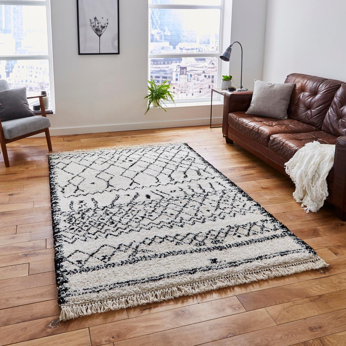 Black and White Boho 5402 Rug Black and White – image 1