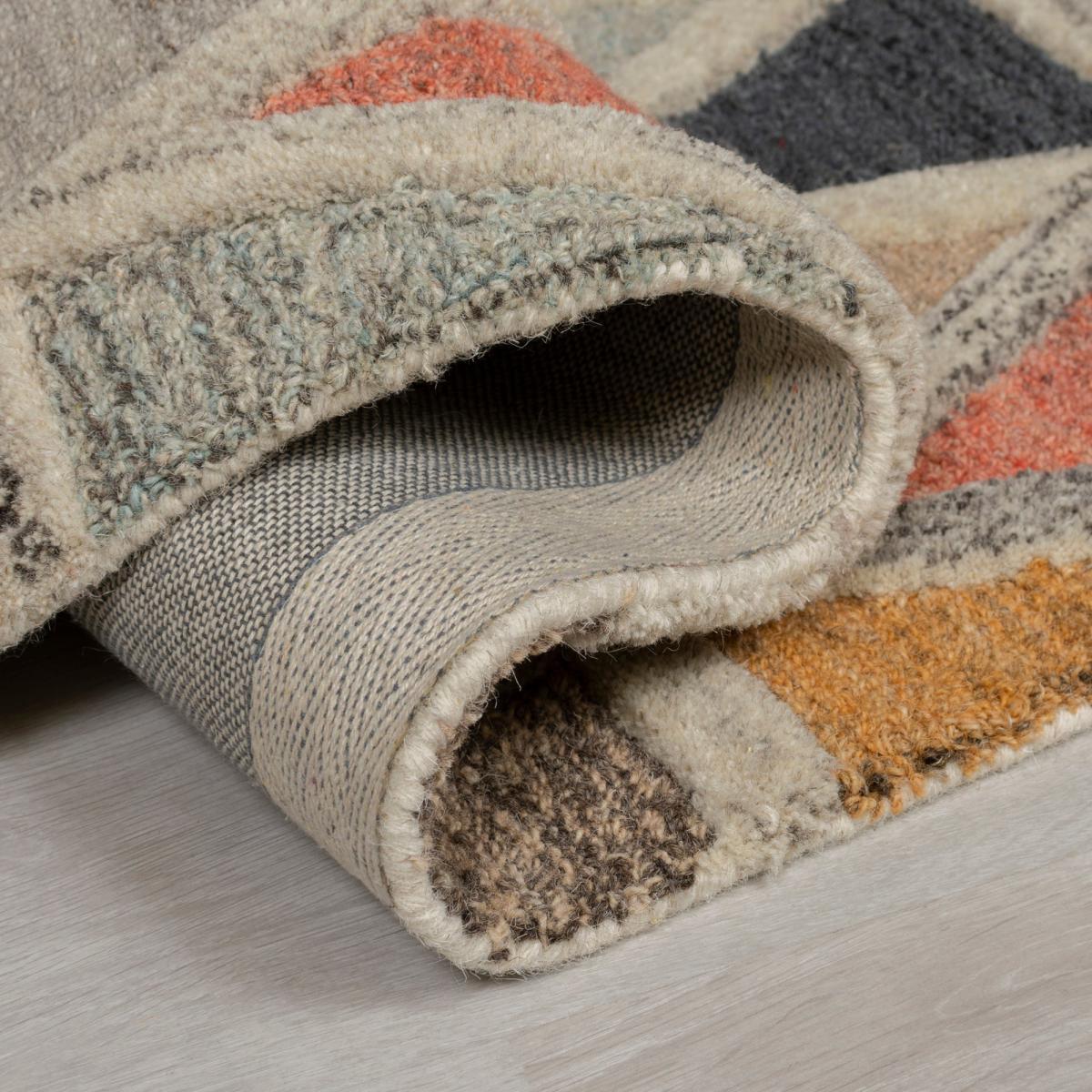 Moretz Geometric Rug MultiColoured – image 4