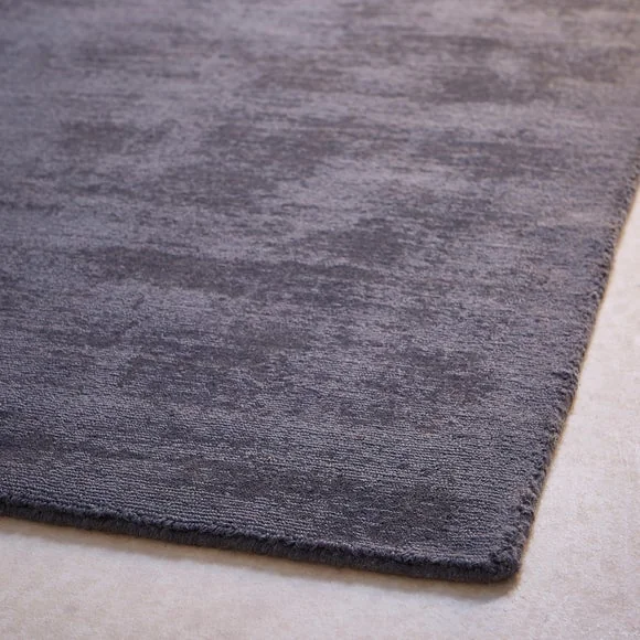 Wool Loop Rug – image 3