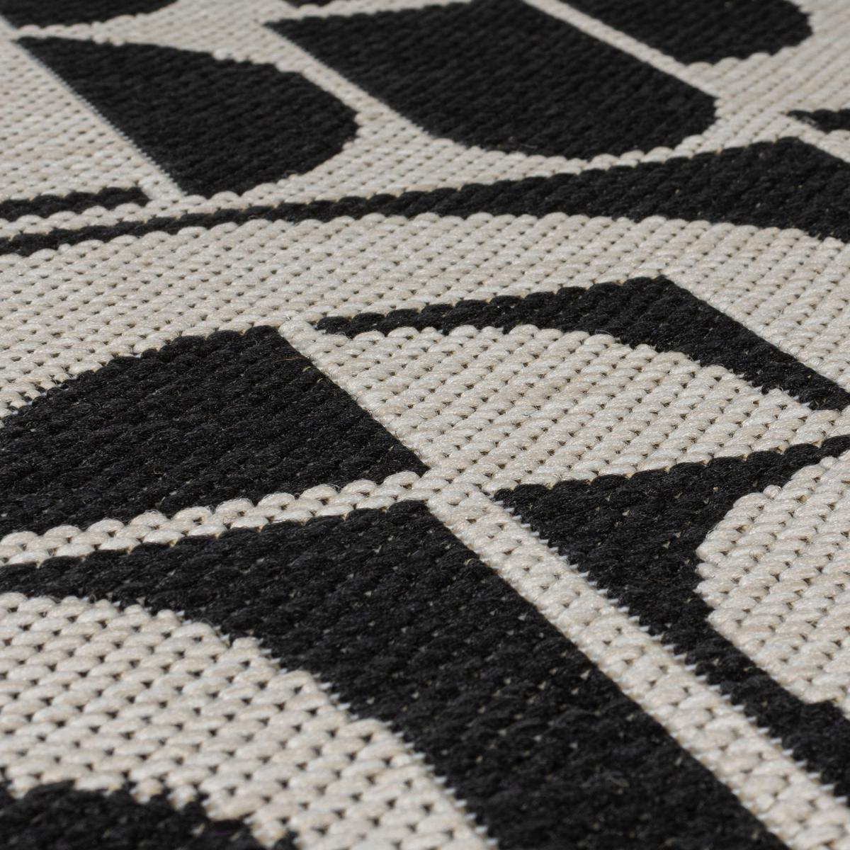 Curves Geo Indoor Outdoor Rug Black and white – image 3