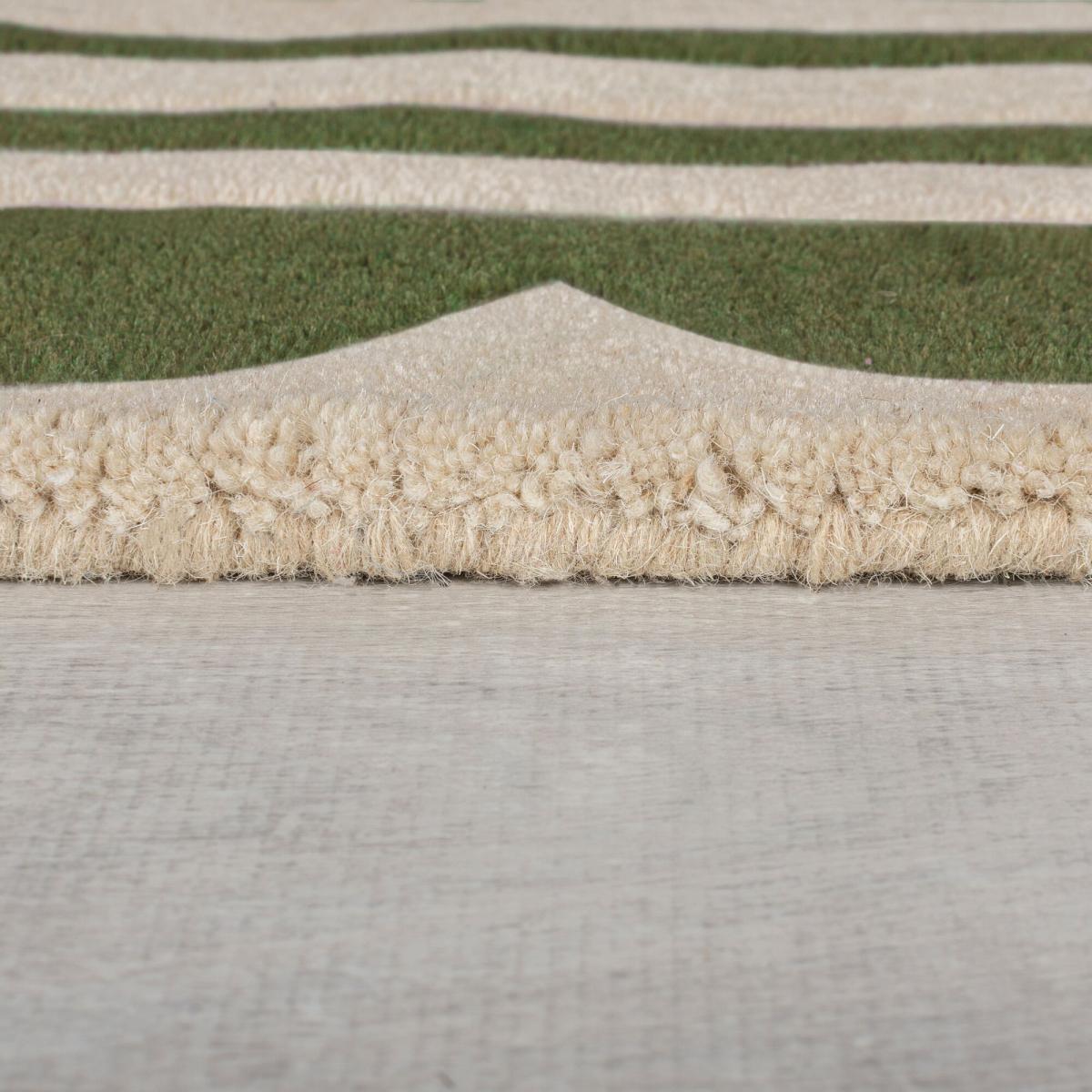 Lois Scallop Border Wool Circle Rug Green – image 3