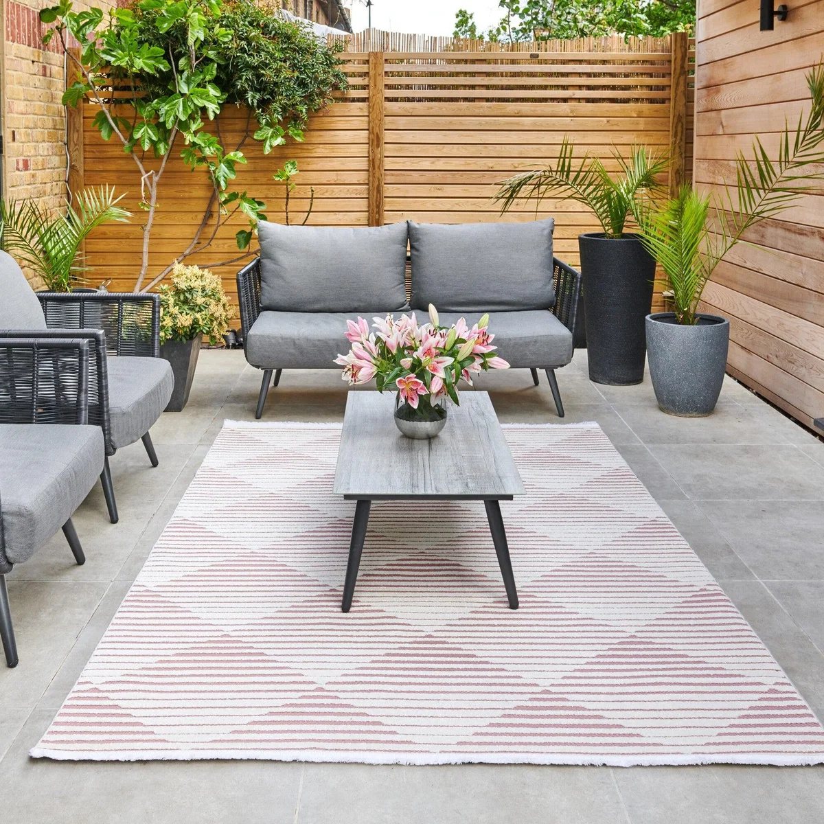 Jazz Geometric Indoor Outdoor Rug Jazz Rose – image 2