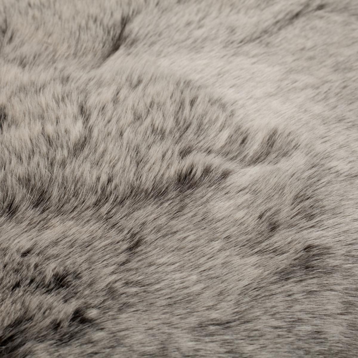 Copenhagen Single Pelt Faux Fur Rug Copenhagen Charcoal – image 3