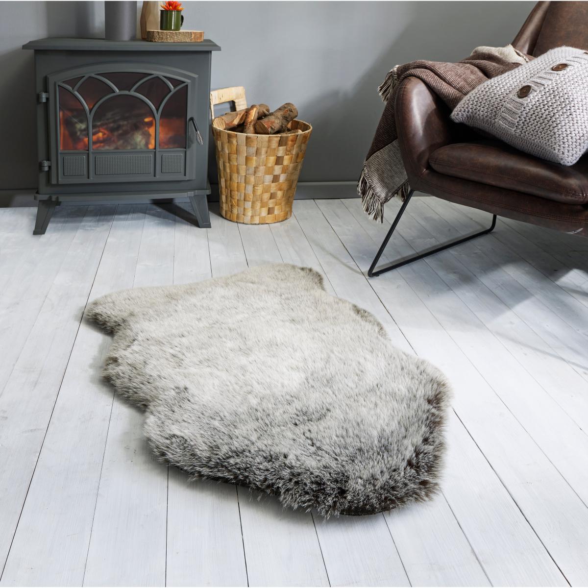Copenhagen Single Pelt Faux Fur Rug Copenhagen Charcoal – image 1