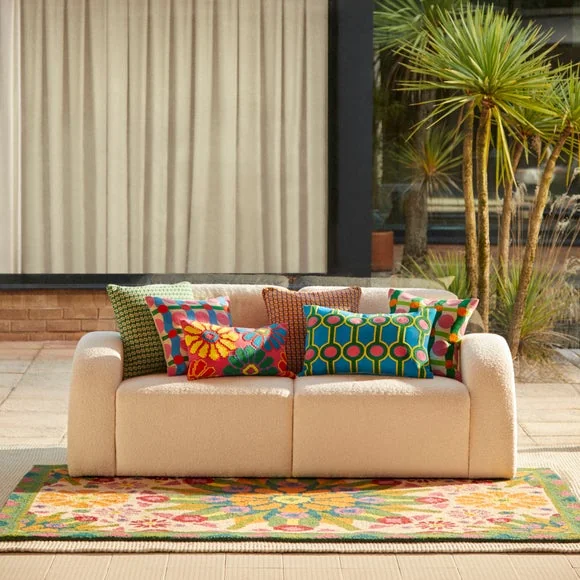 Yinka Ilori Kaleidoscope Wool Rug – image 7