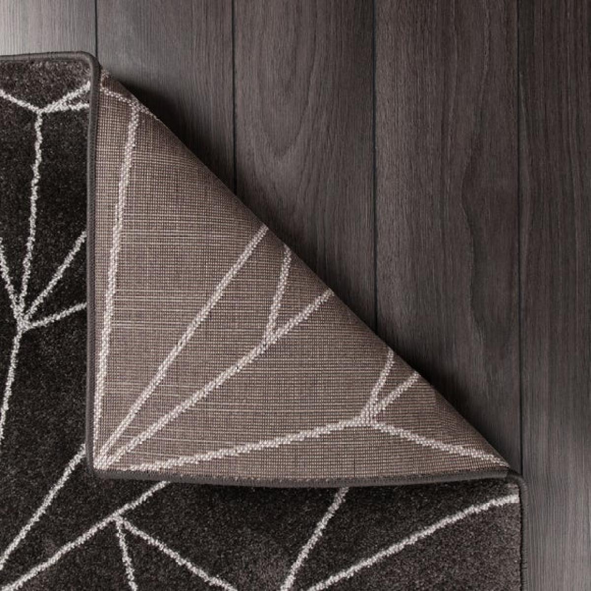 Grey Burst Geometric Rug – image 3