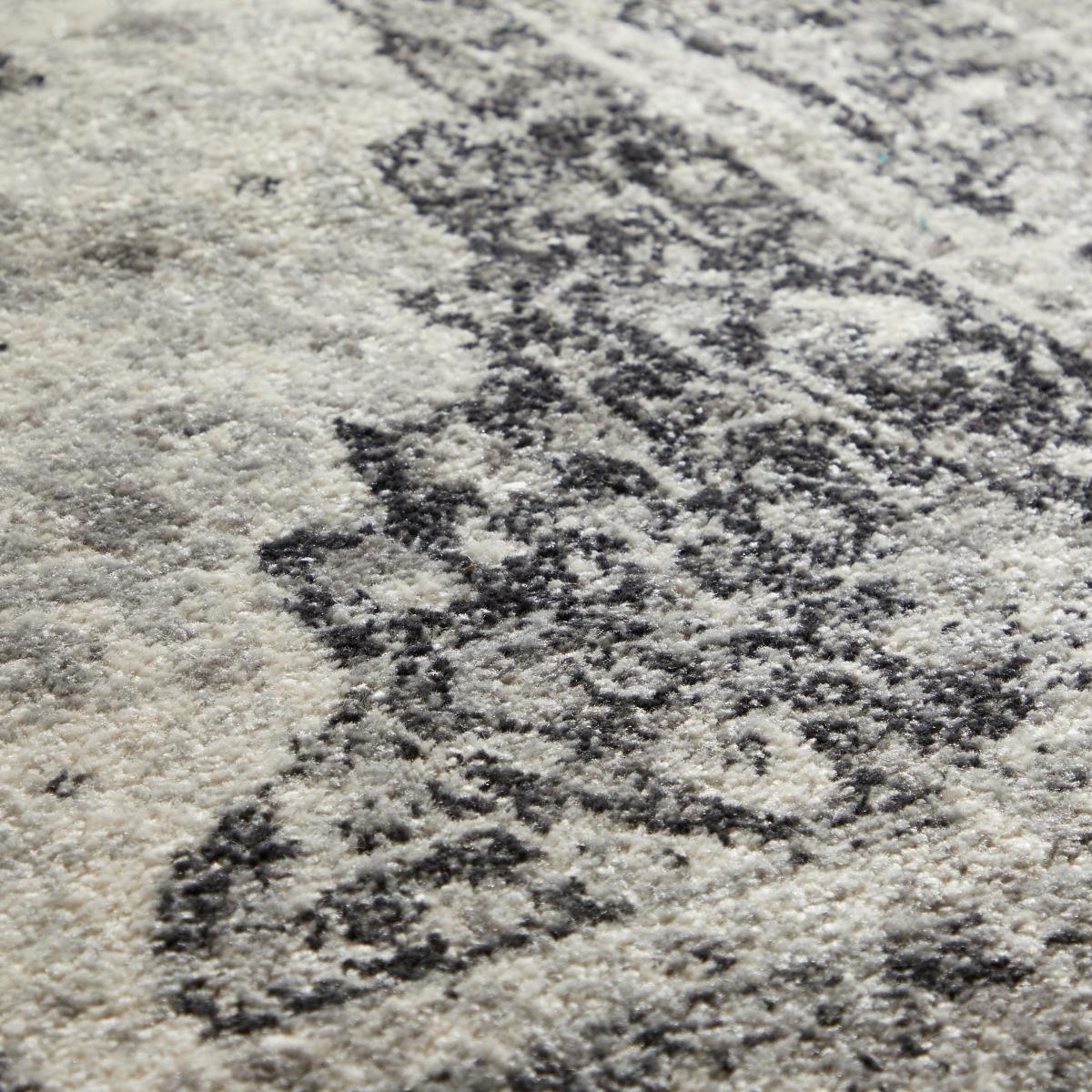 Traditional Grey Rug Grey – image 2