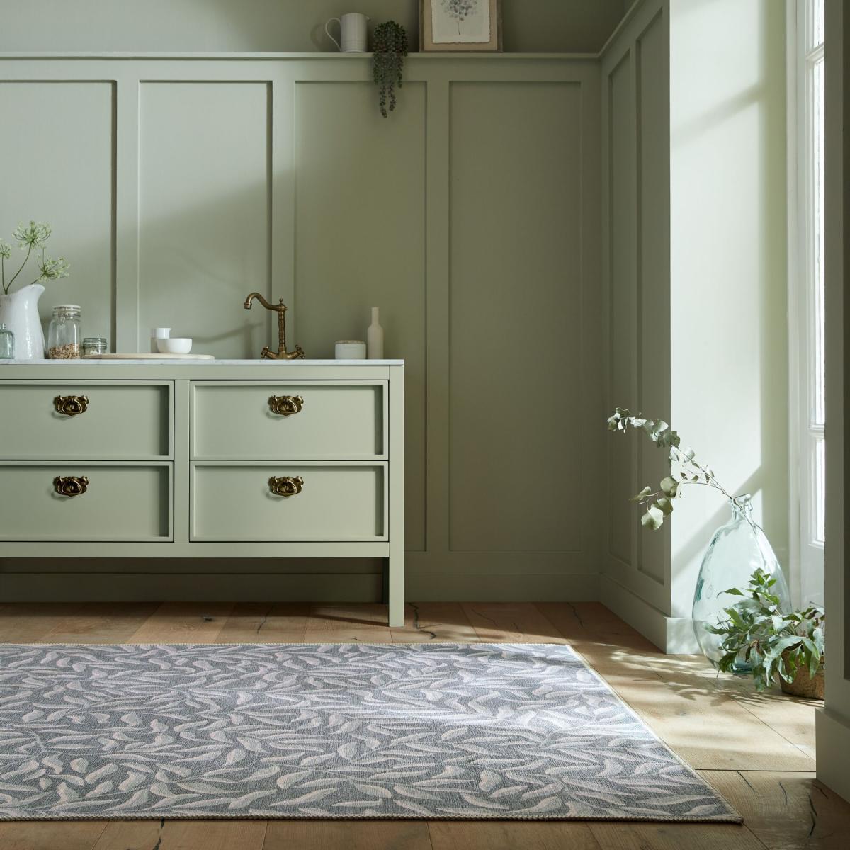 Wallace Leaves Washable Rug – image 1