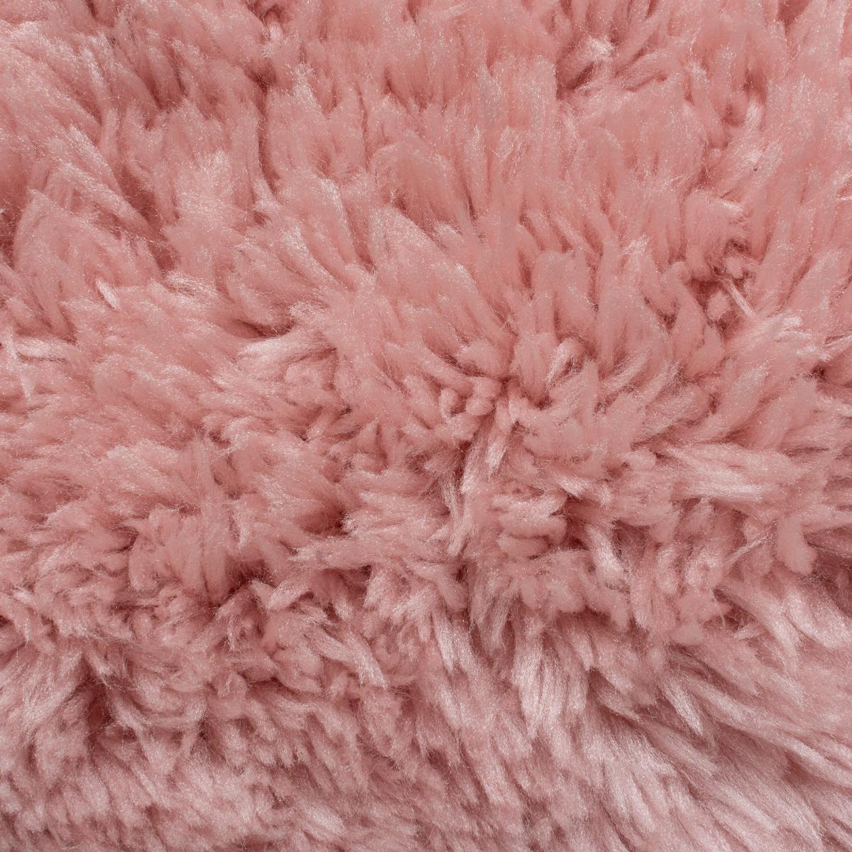 Fluffy Star Rug Blush – image 3