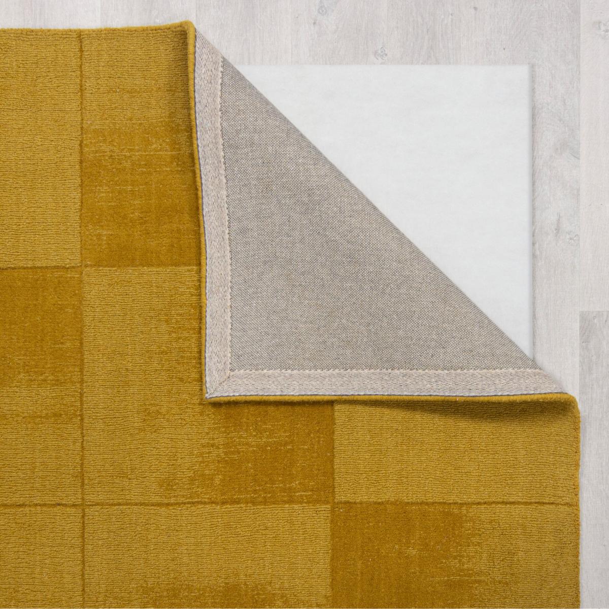 Ombre Checkerboard Wool Rug Amber Gold – image 3