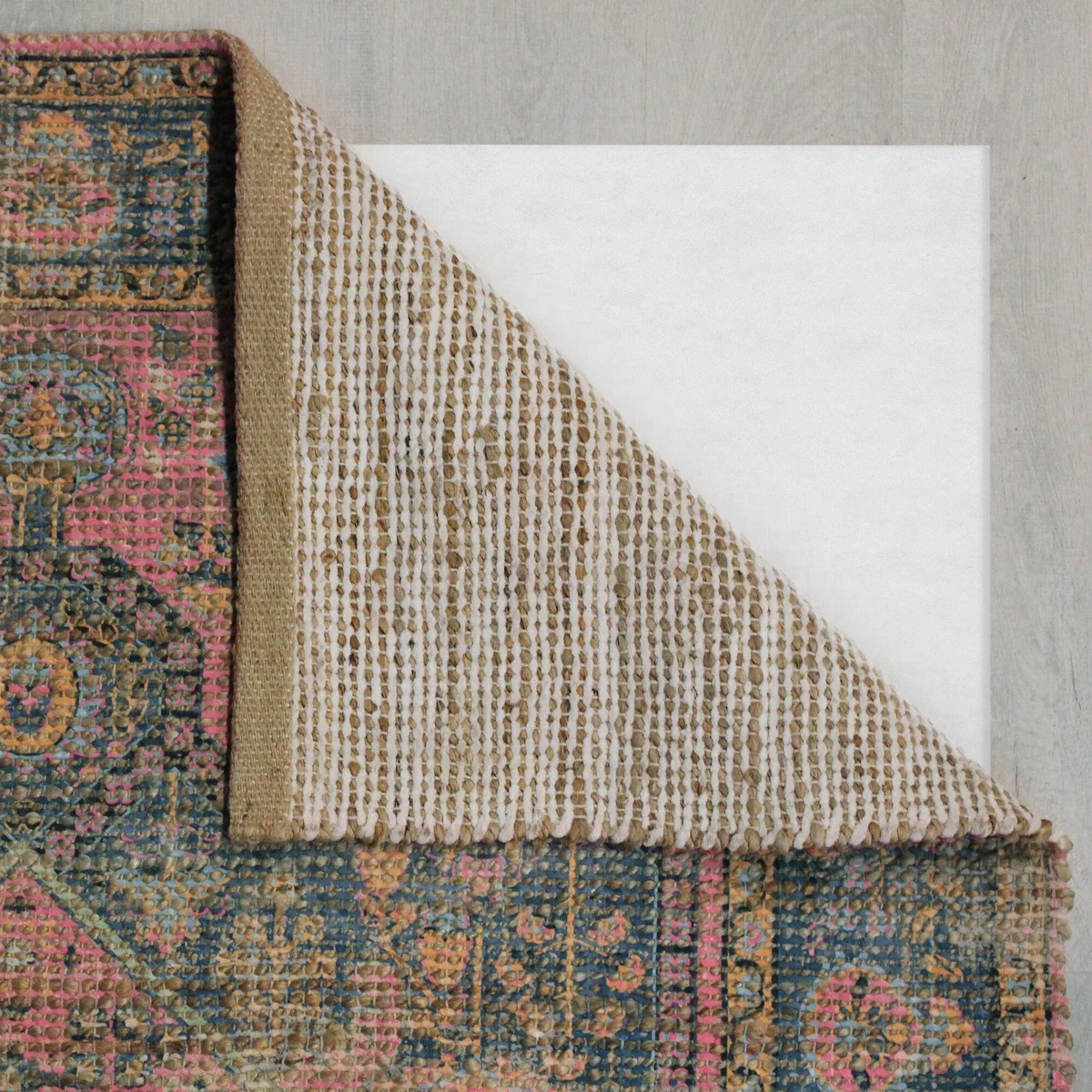 Dua Jute Traditional Rug Pink – image 4