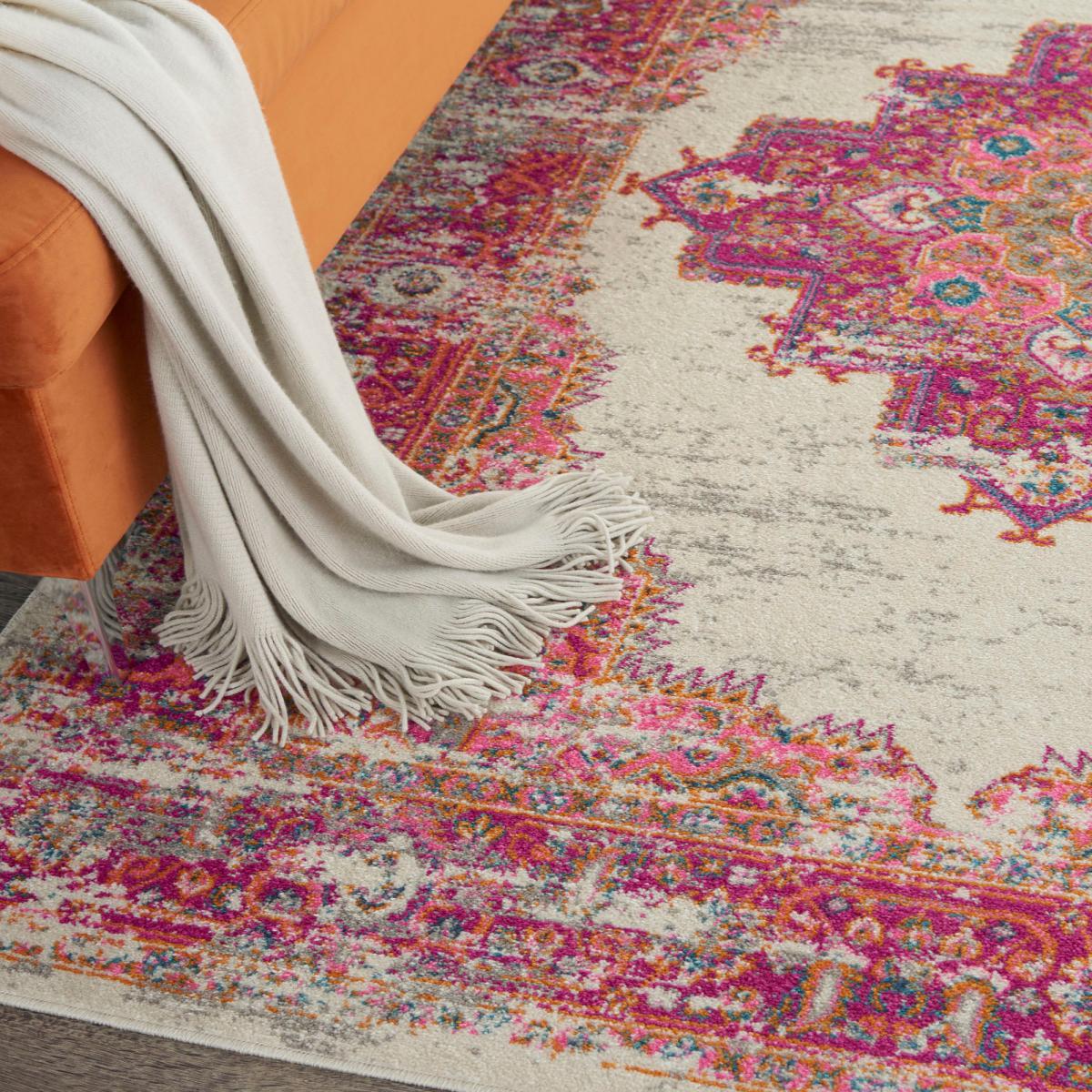 Ivory and Fuchsia Passion Rug Pink – image 3
