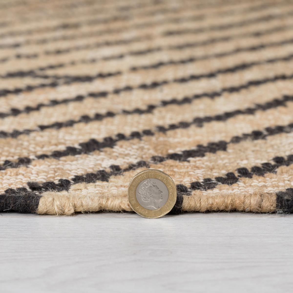 Reed Jute Rug Brown and Black – image 5