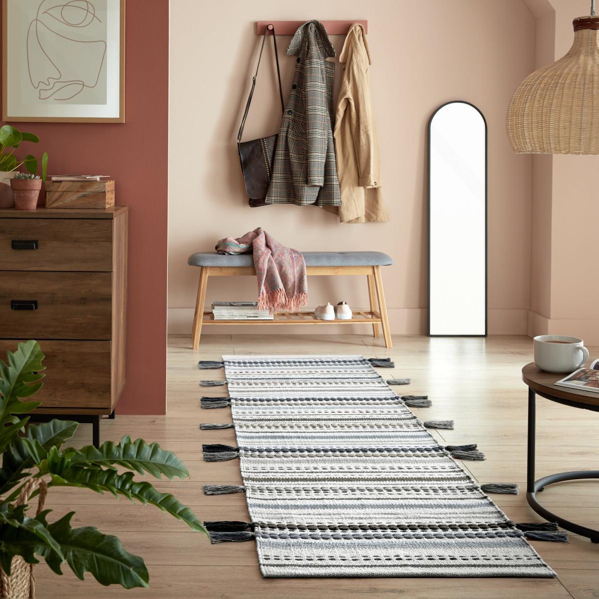 Rowan Stripe Runner Cream – image 1